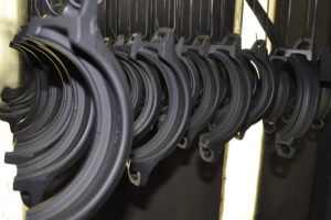 couping c series jet black 5